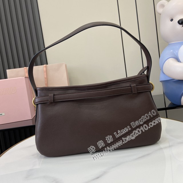 miumiu繆繆專櫃最新款爆款腋下中古包肩背女包 jh2574型號：5BC182